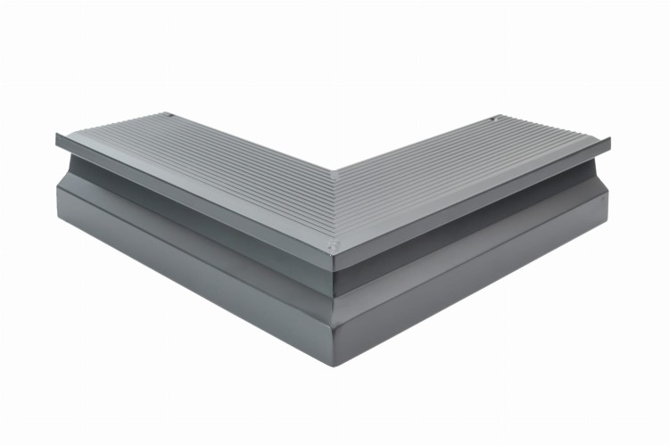 Narożnik aluminiowy okapowy
